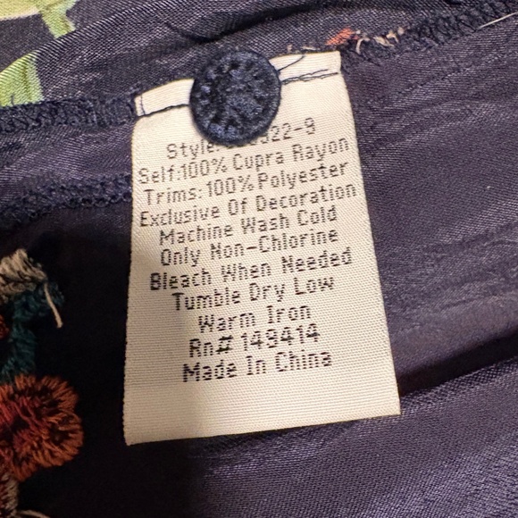 Johnny Was Embroidered Tunic XL Navy Rayon - Picture 6 of 7